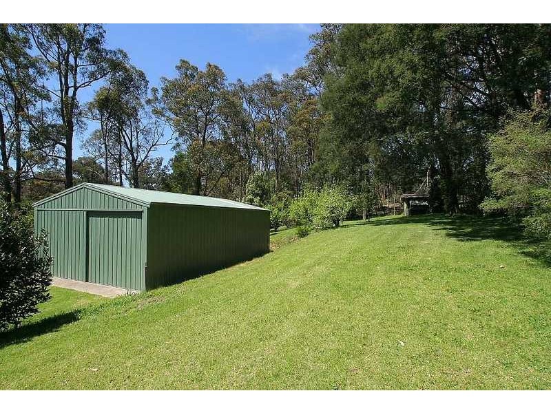 15 Carawa Street, Cockatoo VIC 3781