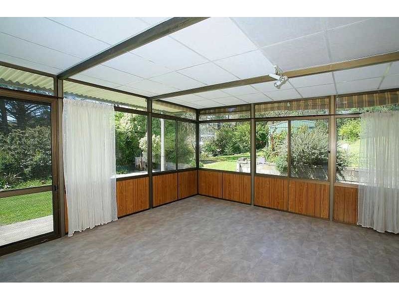 15 Carawa Street, Cockatoo VIC 3781