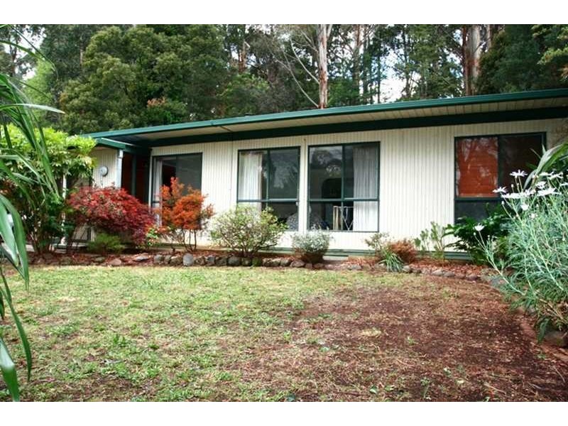 10 St James Avenue, Kallista VIC 3791