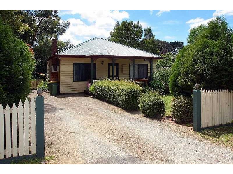 65 David Hilll Road, Monbulk VIC 3793