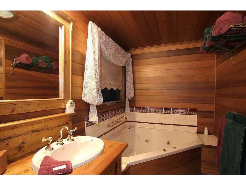 107-111 Emerald Monbulk Road, Emerald VIC 3782