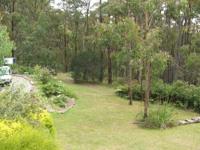 414 Mt Eirene Road, Gembrook VIC 3783