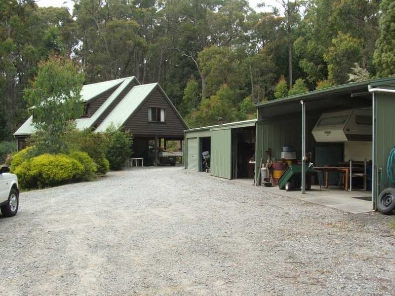 414 Mt Eirene Road, Gembrook VIC 3783