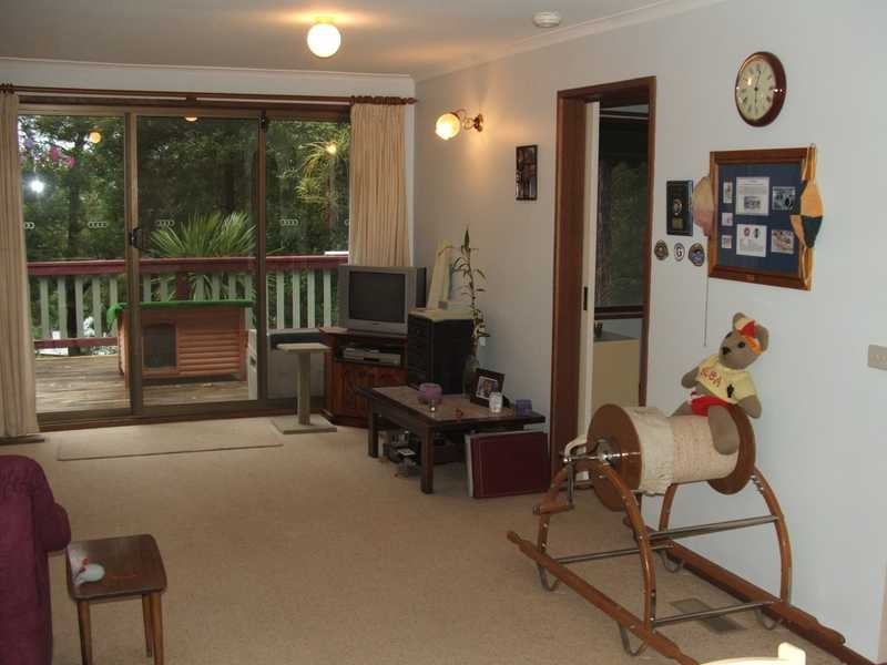 9 Charman Avenue, Emerald VIC 3782