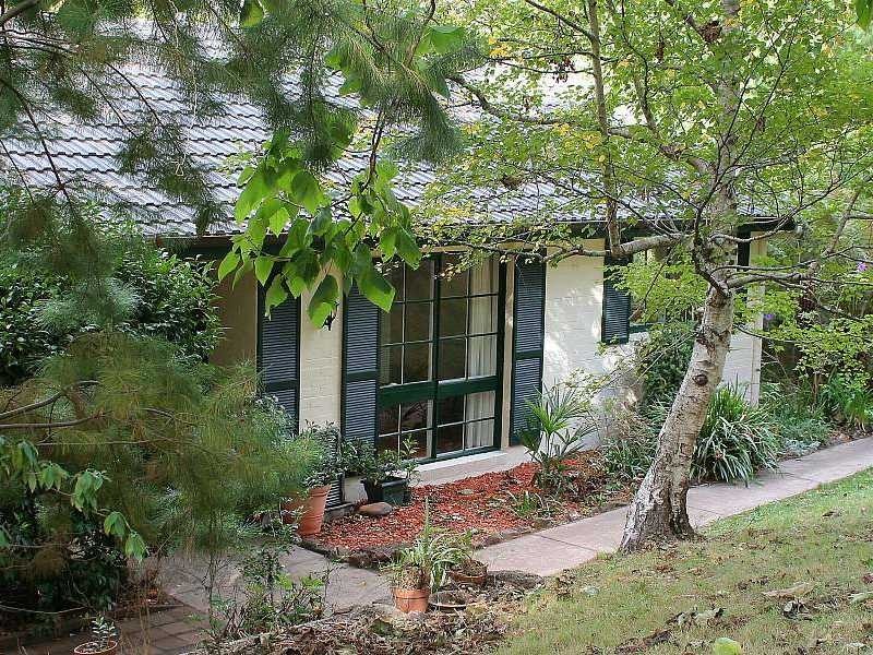 19 Poplar Crescent, Emerald VIC 3782