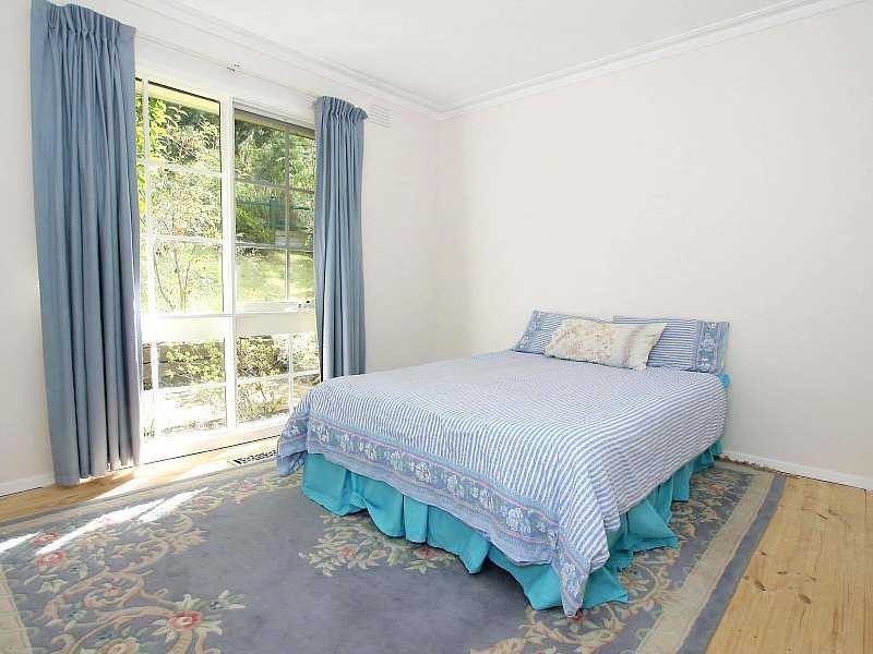 19 Poplar Crescent, Emerald VIC 3782