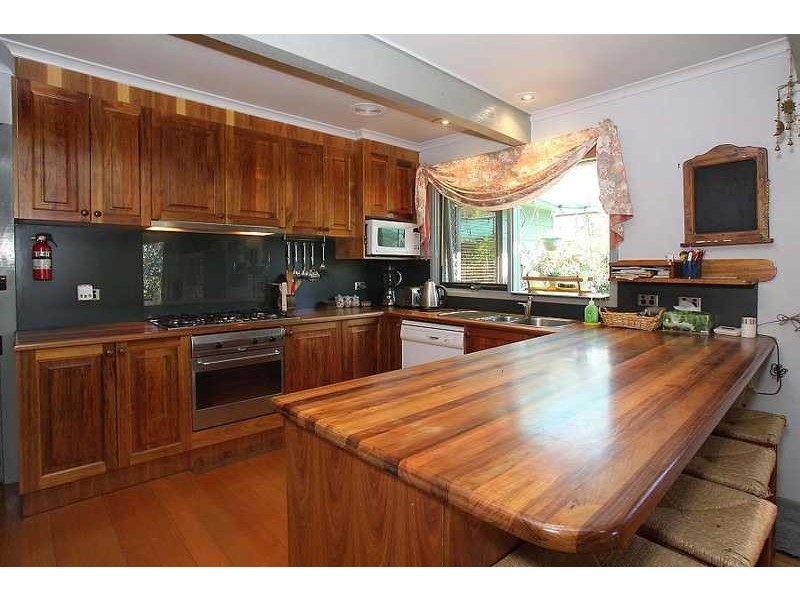 31 Boundary Road East, Emerald VIC 3782