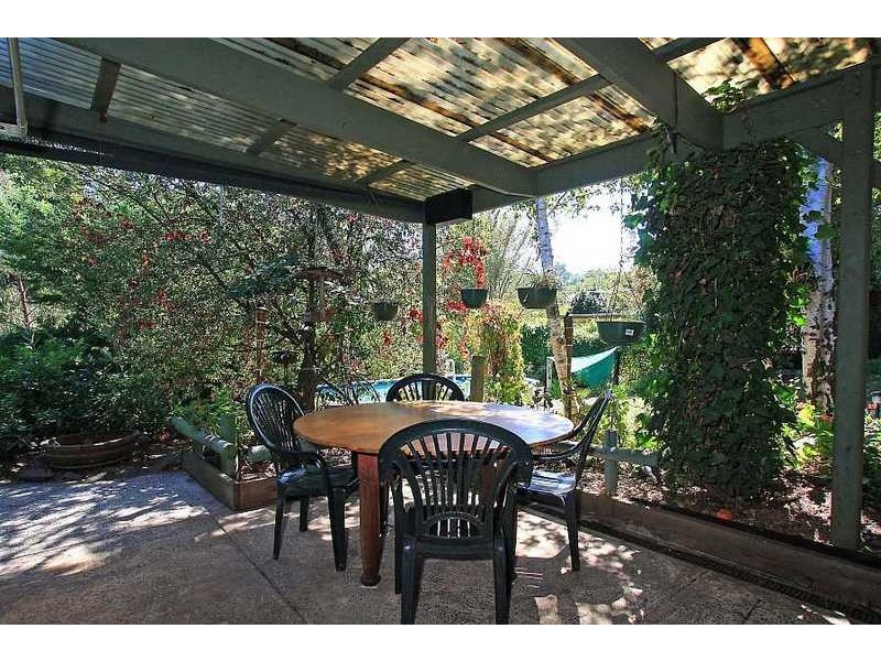 31 Boundary Road East, Emerald VIC 3782