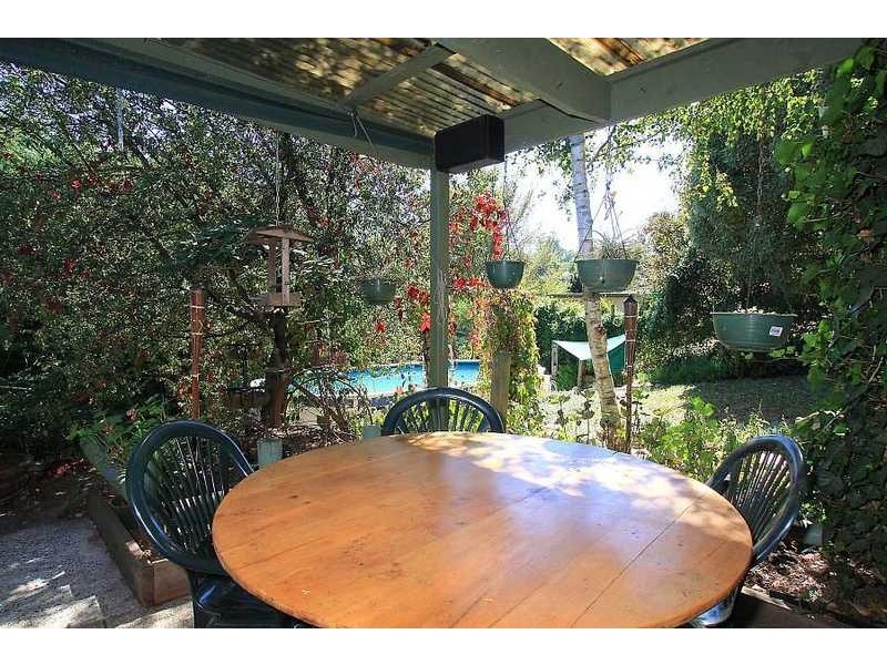 31 Boundary Road East, Emerald VIC 3782