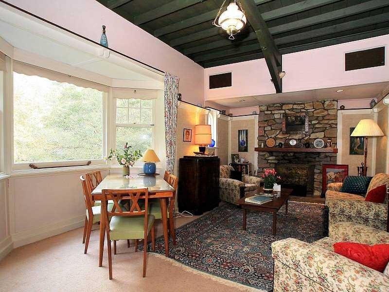 11 Lakeside Drive, Emerald VIC 3782