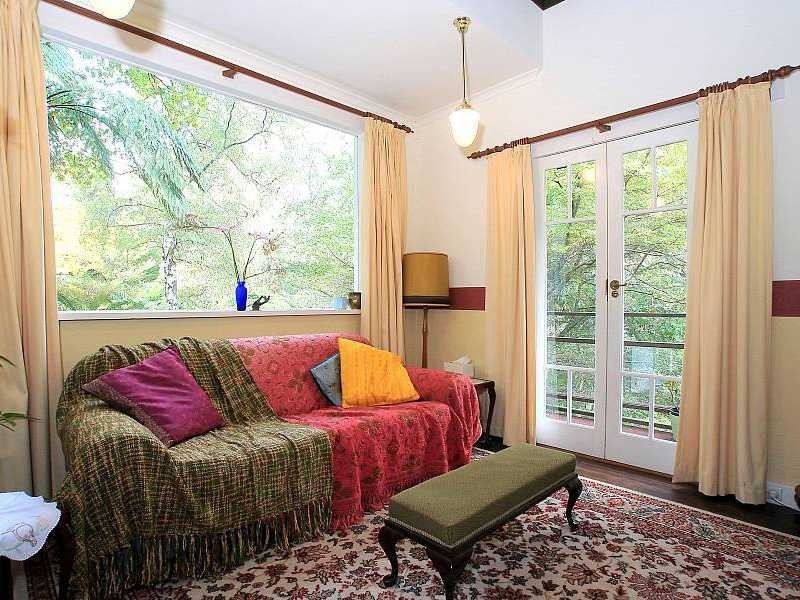 11 Lakeside Drive, Emerald VIC 3782