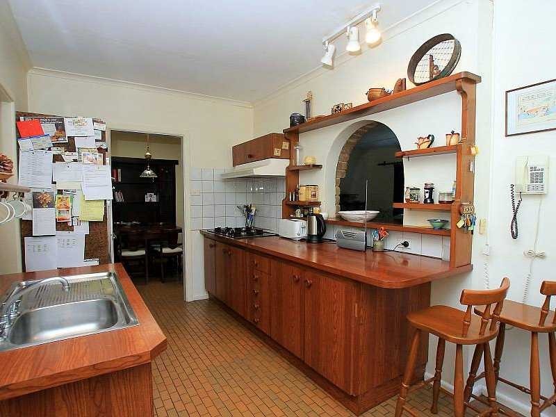 15 Maurice Street, Cockatoo VIC 3781