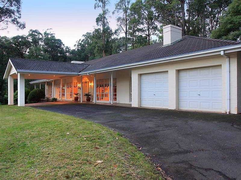 26 Fernglade Drive, Emerald VIC 3782