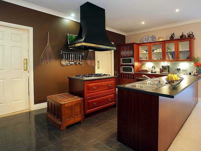 26 Fernglade Drive, Emerald VIC 3782