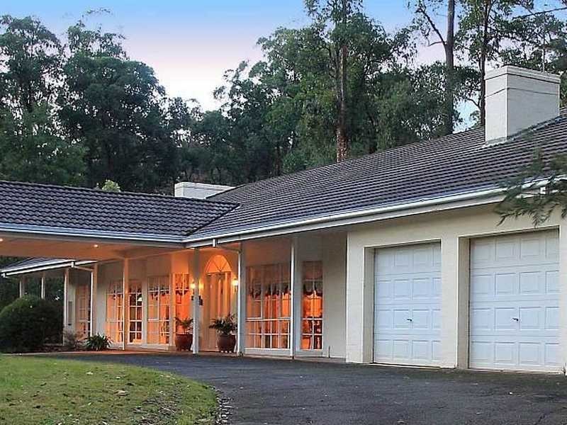 26 Fernglade Drive, Emerald VIC 3782