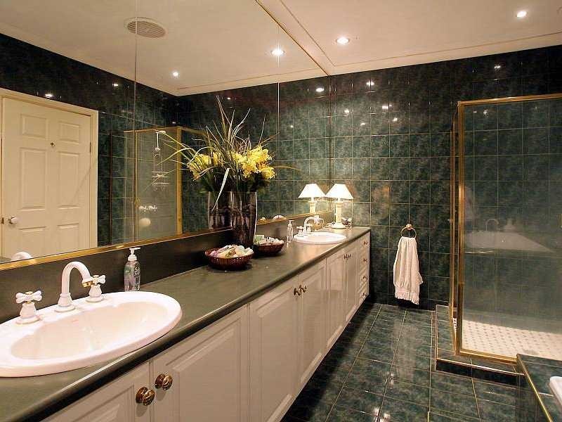 26 Fernglade Drive, Emerald VIC 3782