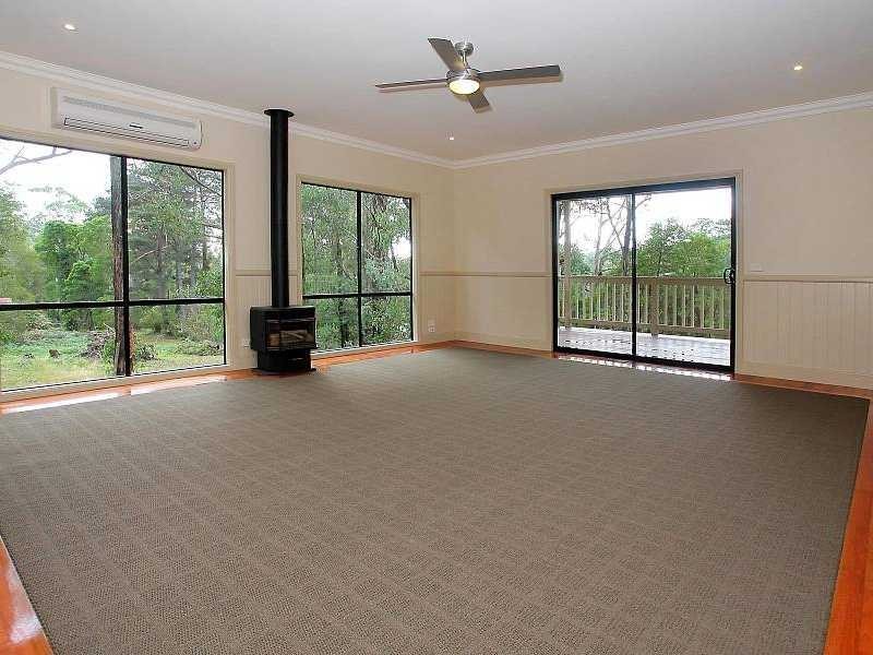 23 Naughton Road, Cockatoo VIC 3781