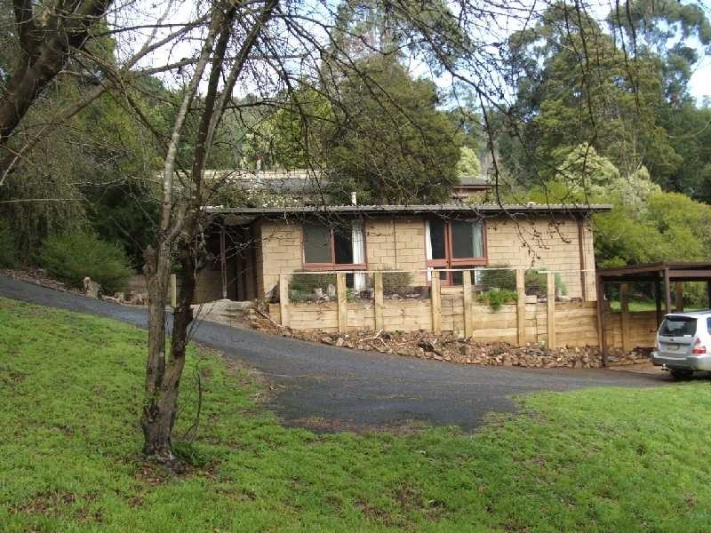 5 Brookdale Avenue, Emerald VIC 3782