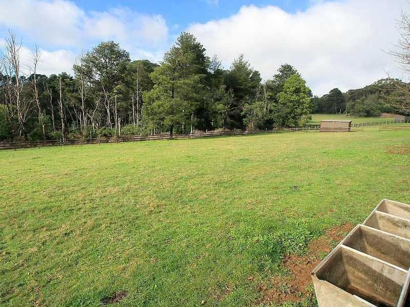 25 Nobelius Street, Emerald VIC 3782