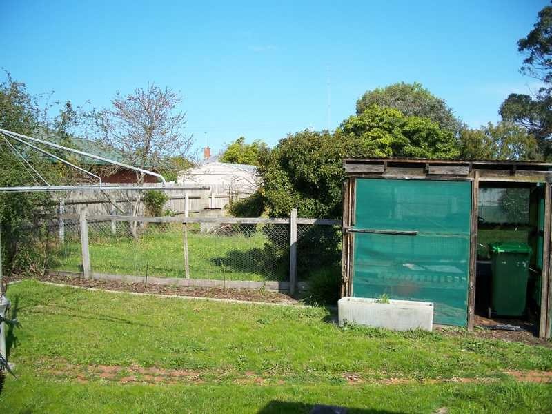 329 Main Street, Bairnsdale VIC 3875