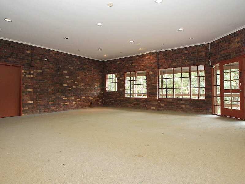 4 Bailey Road, Cockatoo VIC 3781