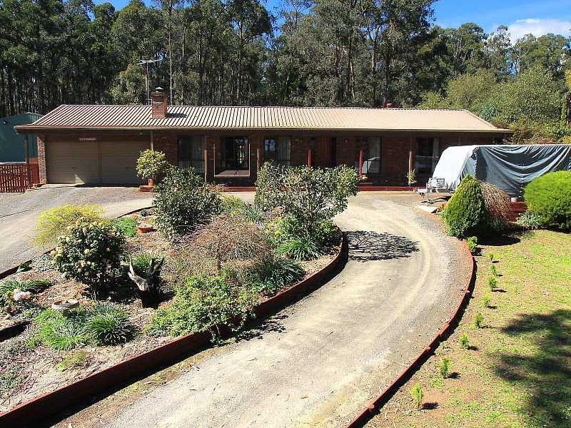 43 Williamson Road, Gembrook VIC 3783