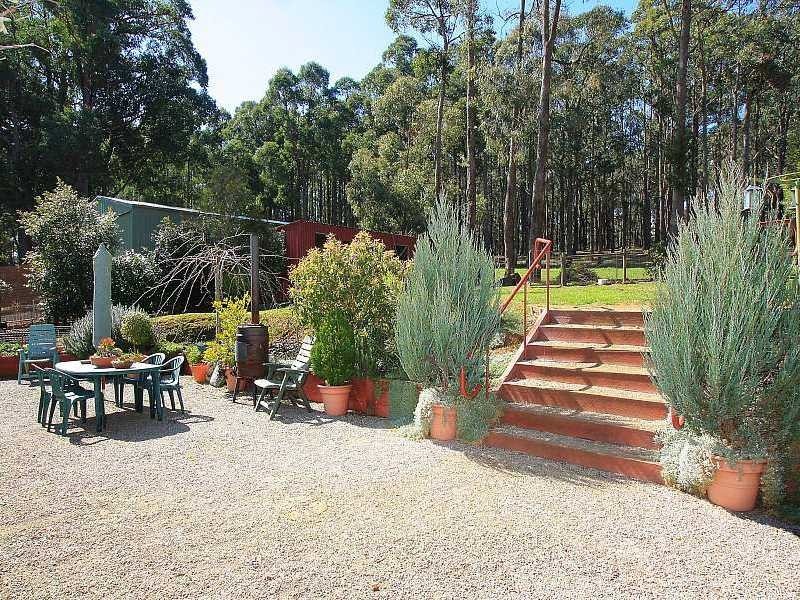 43 Williamson Road, Gembrook VIC 3783