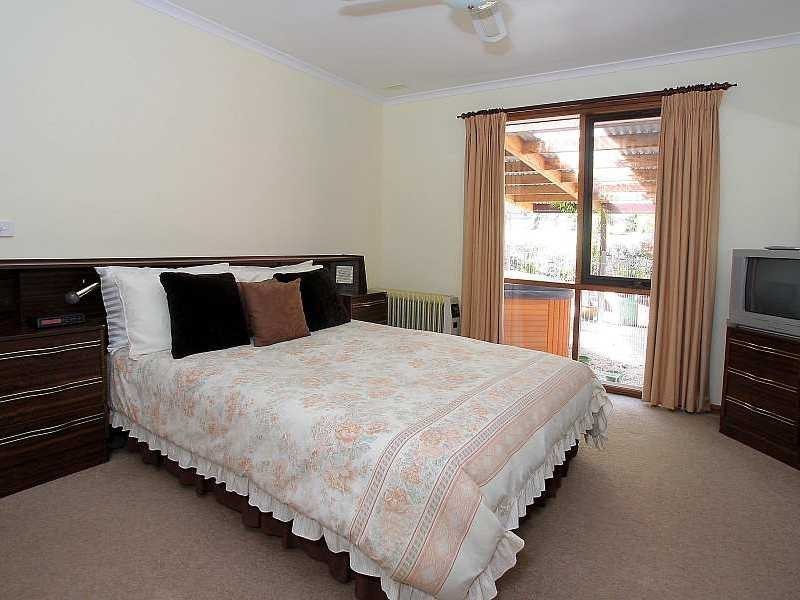 43 Williamson Road, Gembrook VIC 3783