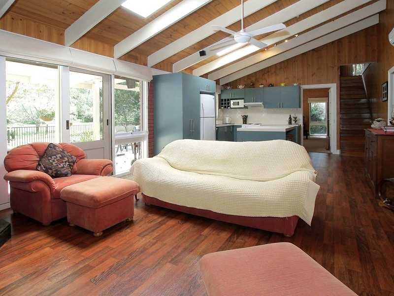 42 Steel Road, Emerald VIC 3782
