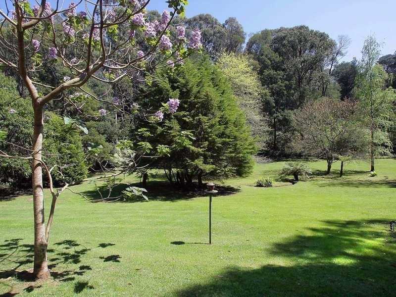 42 Steel Road, Emerald VIC 3782