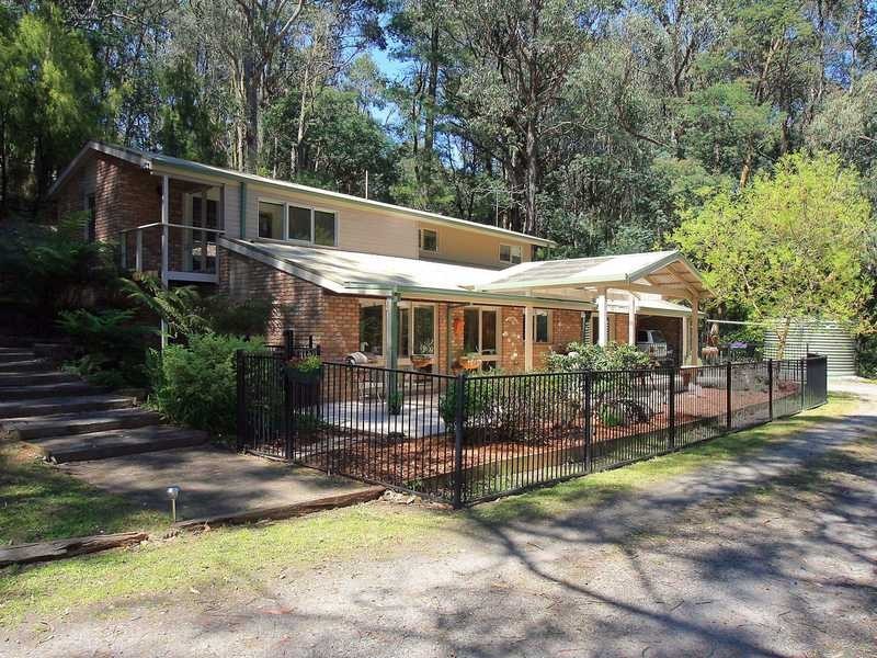 42 Steel Road, Emerald VIC 3782