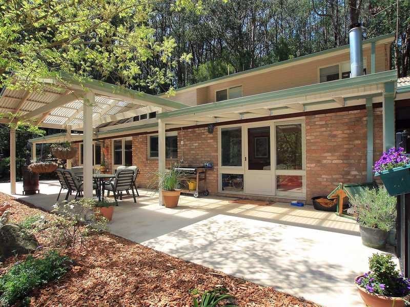 42 Steel Road, Emerald VIC 3782