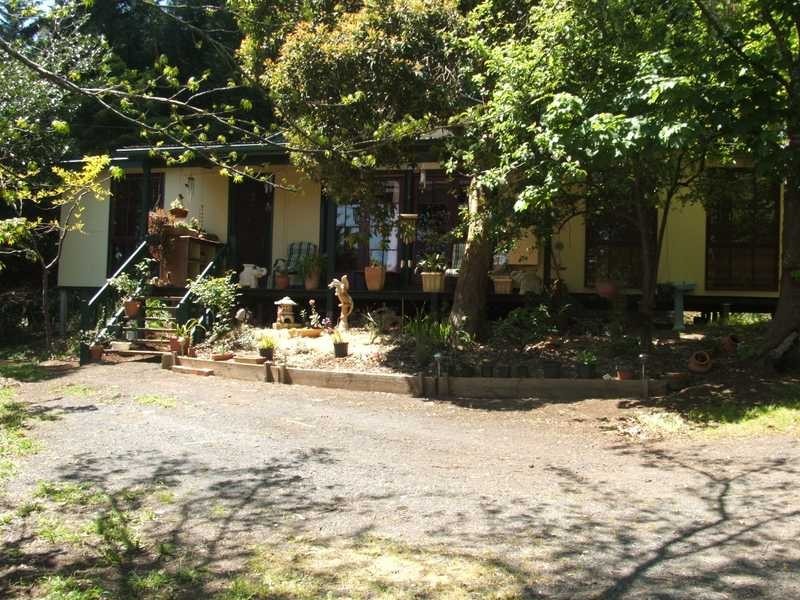 8 Edenmont Road, Clematis VIC 3782