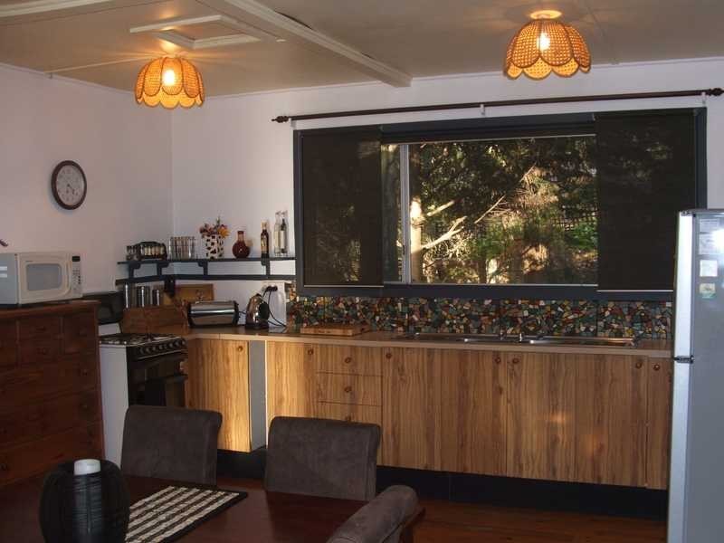 8 Edenmont Road, Clematis VIC 3782