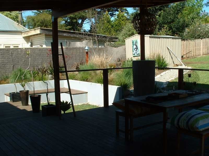 8 Russell Street, Emerald VIC 3782