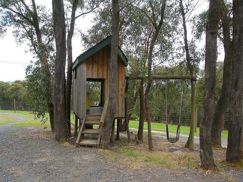 58 Paton Road, Macclesfield VIC 3782