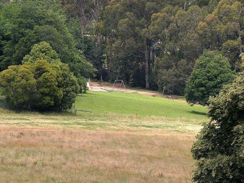 61 Main Street, Gembrook VIC 3783