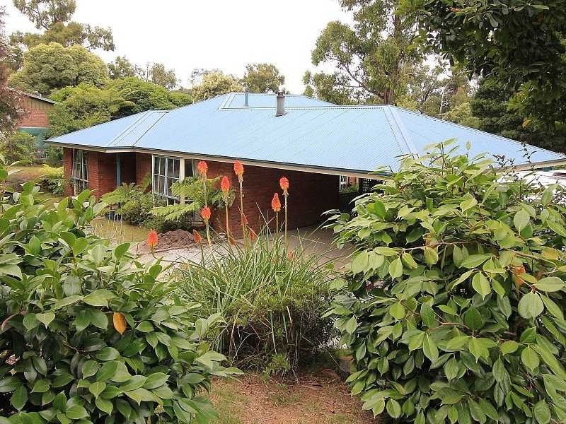 59 First Avenue, Cockatoo VIC 3781