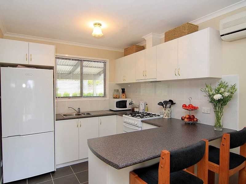 2 Allenby Avenue, Cockatoo VIC 3781