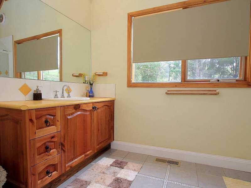 51 Bluebird Avenue, Cockatoo VIC 3781