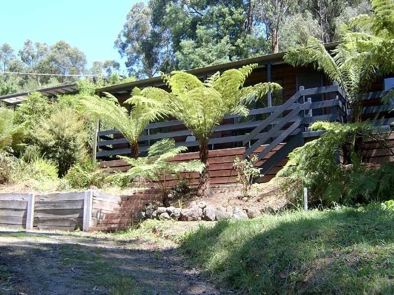 21 Baker Street, Cockatoo VIC 3781