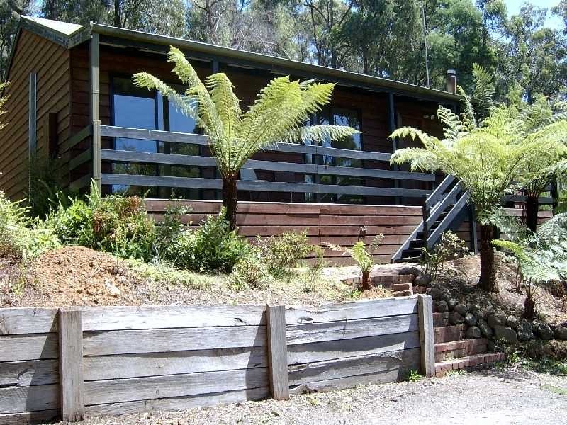 21 Baker Street, Cockatoo VIC 3781