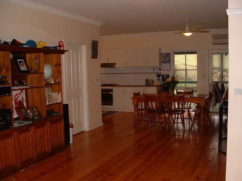 25 Symonds Road, Avonsleigh VIC 3782