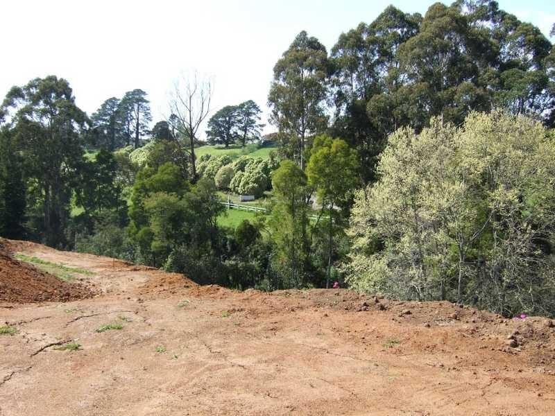 9A Old Beaconsfield Road, Emerald VIC 3782