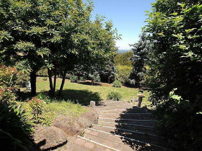 34 Ridge Road, Kallista VIC 3791