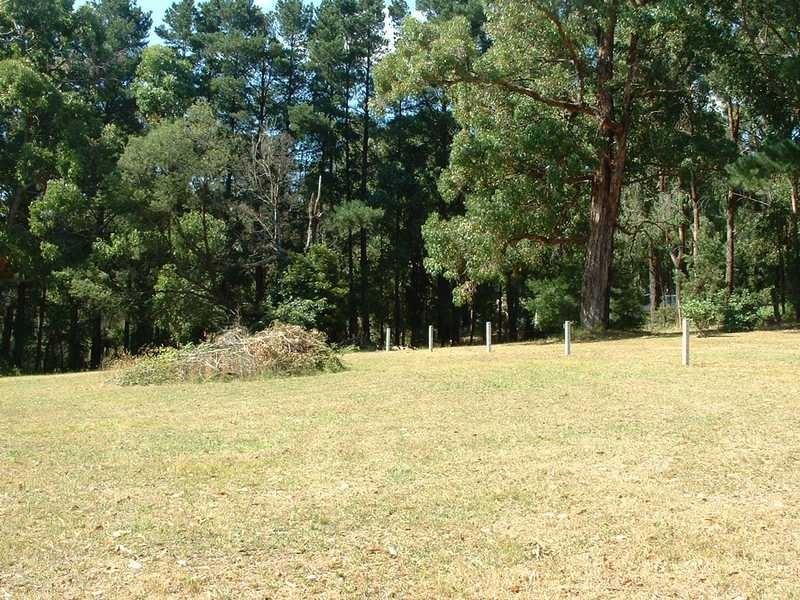 106 Emerald Monbulk Road, Emerald VIC 3782