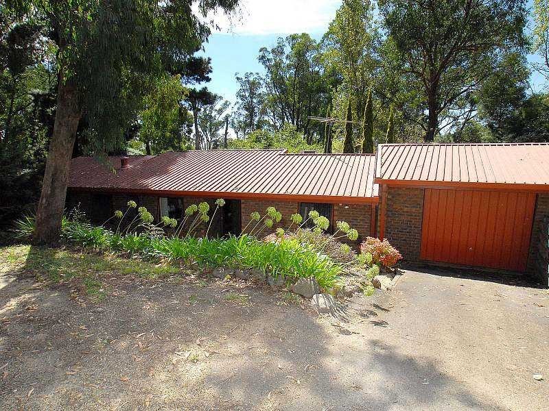 Units 1&2/3 Anne Street, Emerald VIC 3782