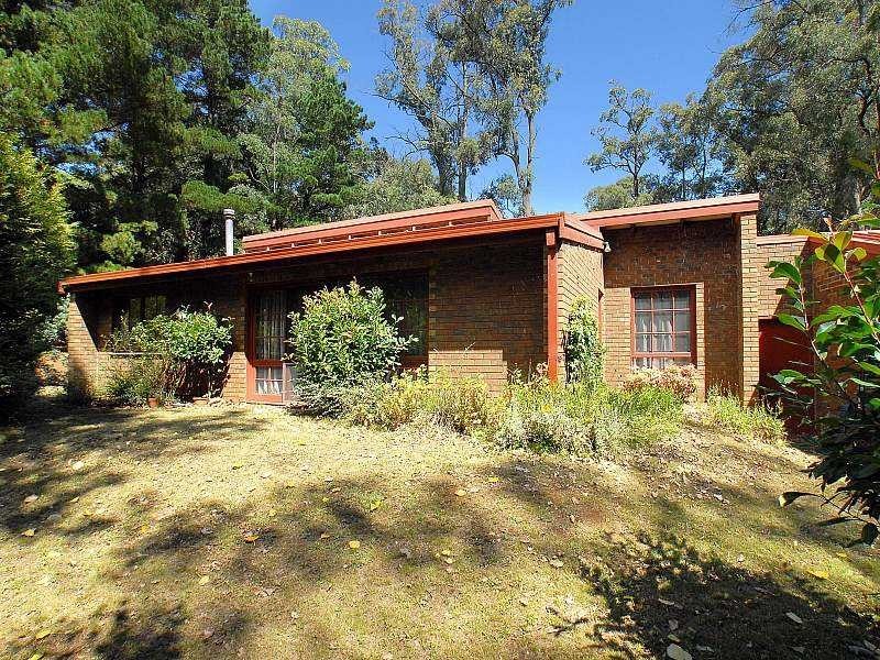 Units 1&2/3 Anne Street, Emerald VIC 3782