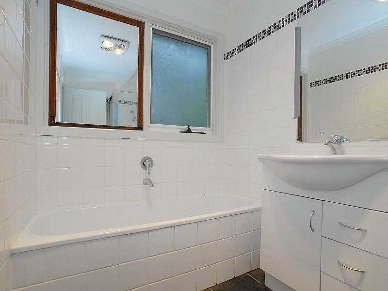 300 Belgrave Gembrook Road, Emerald VIC 3782