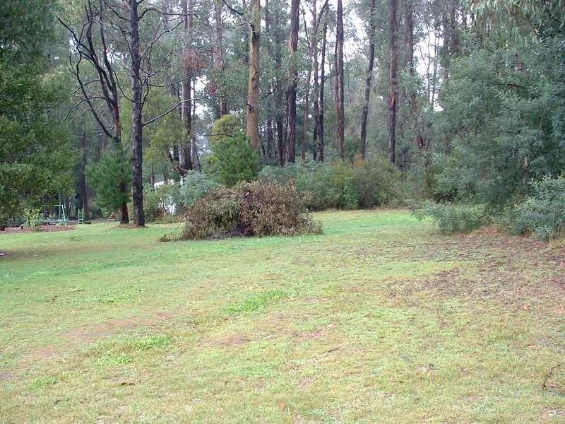 25 Bailey Road, Cockatoo VIC 3781